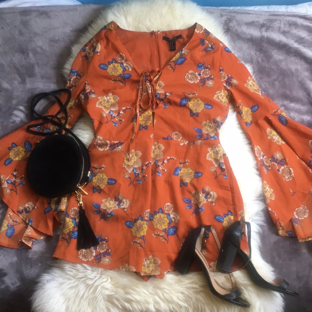 FINAL PRICE NWT Floral F21 romper